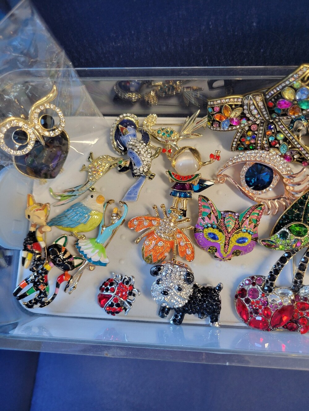 Colorful Assorted Rhinestone Brooches Pin Lot - Picture 3 of 7